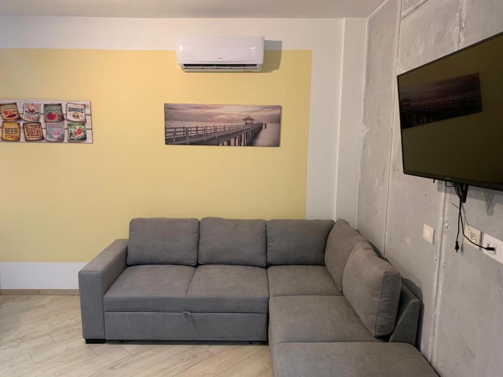 Apartamento Alfiume B Tirano Exterior foto